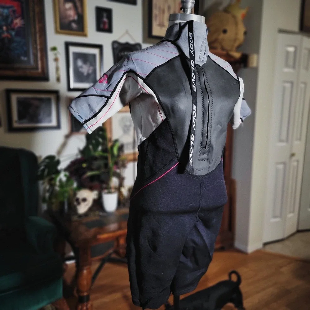 Body‎ Glove Kids Wetsuit 13/14 Black Gray Pink Spring Suit Shorty Surfing Swim